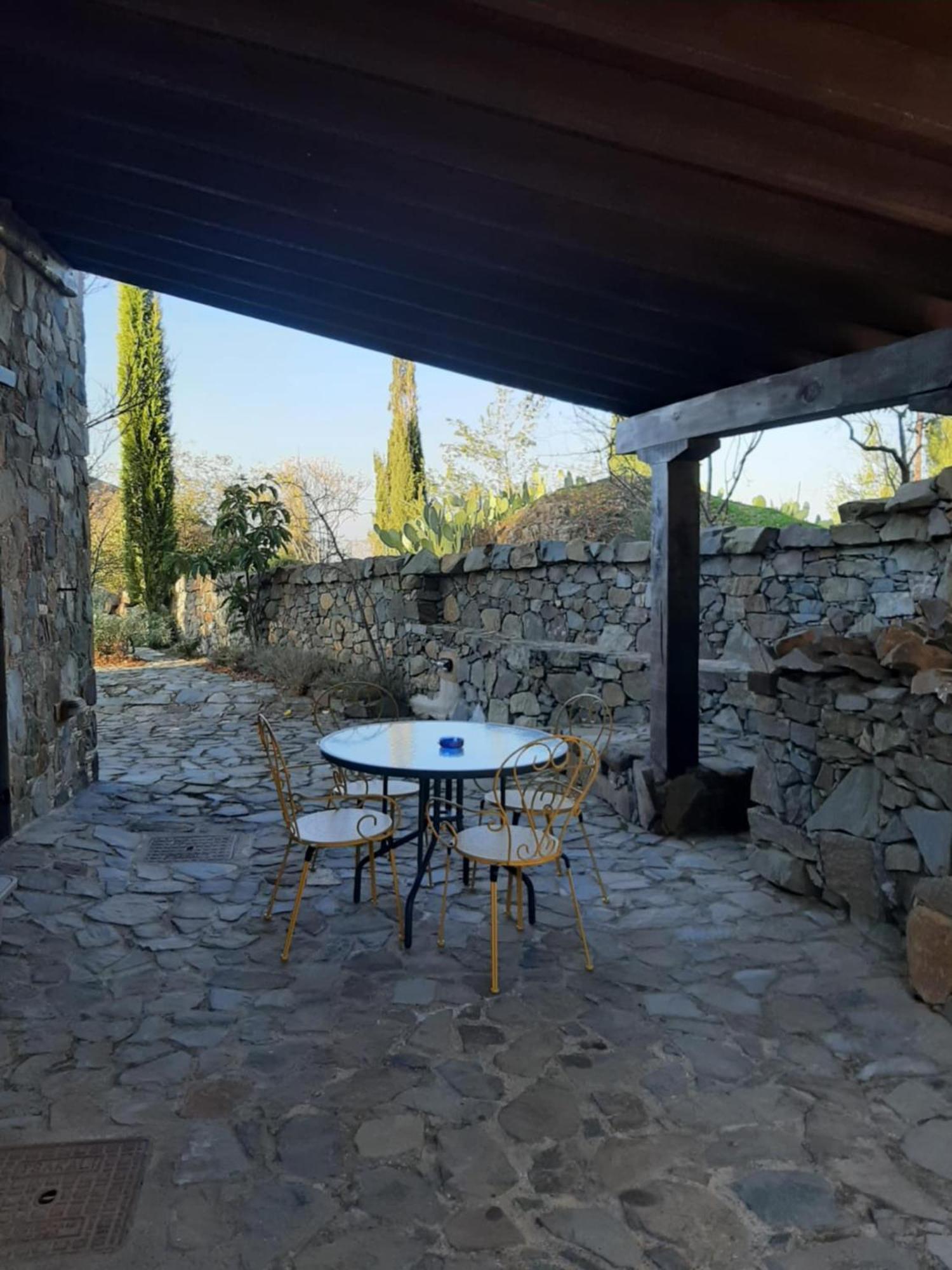 Вілла Fikardou Almond Park Phicardou Екстер'єр фото